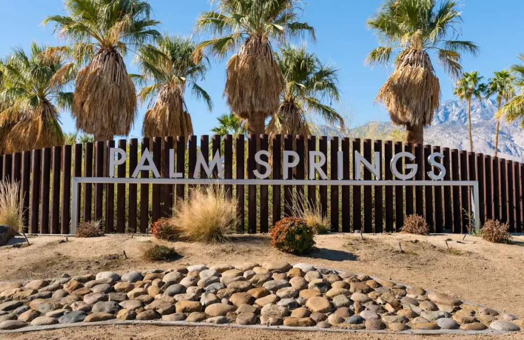 Palm Springs International Airport (PSP) requires reliability, timing, and local expertise.compressed